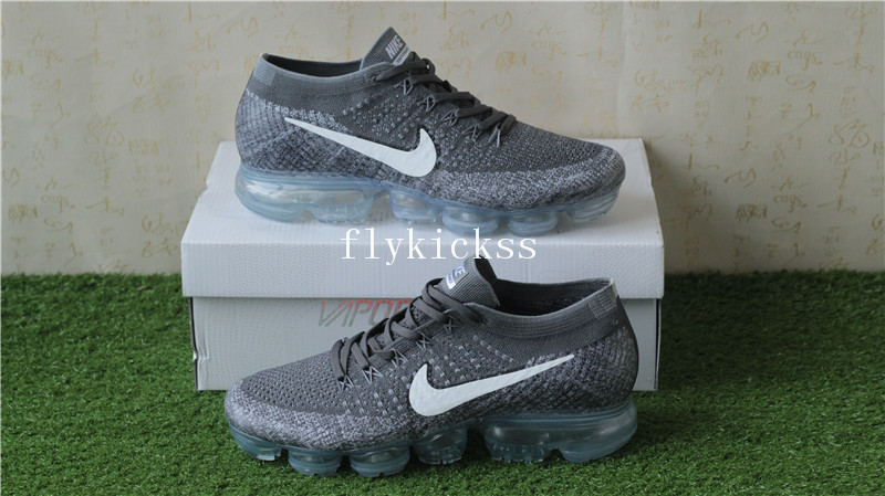 Nike Air VaporMax Flyknit Dark Grey